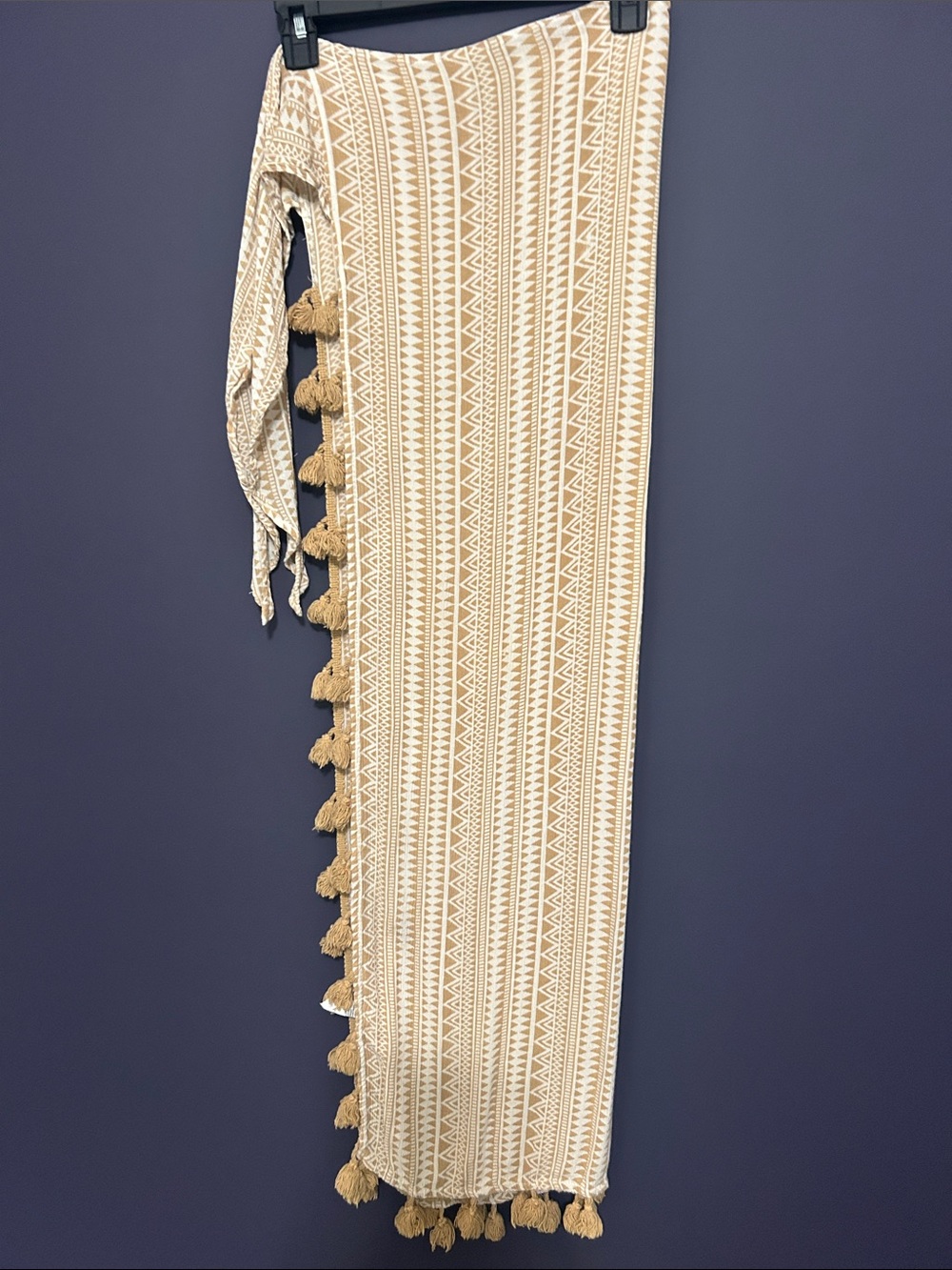 Elan Beige and White Tassel Tribal-Stripe Wrap